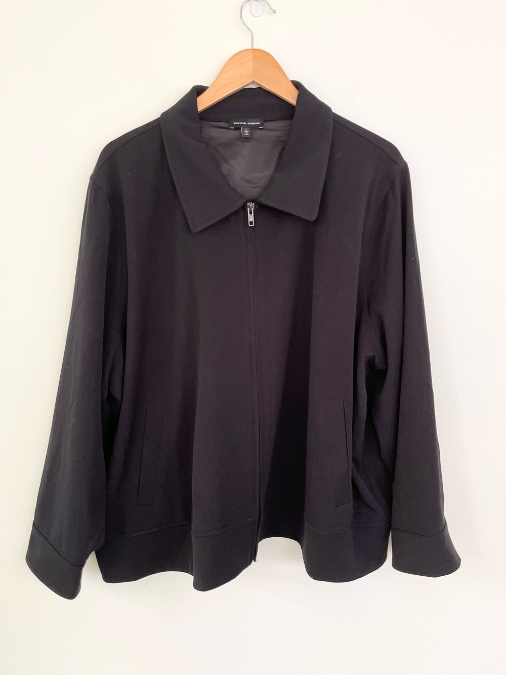 Universal Standard Stretch Tailored Collared Jacket in Black L 22-24 Full Zip Up